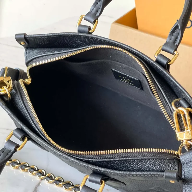 Louis Vuitton LV Women Onthego East West Monogram Empreinte-Black M23640