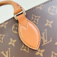 Louis Vuitton LV Women Onthego Organizer Monogram M14235 (1)