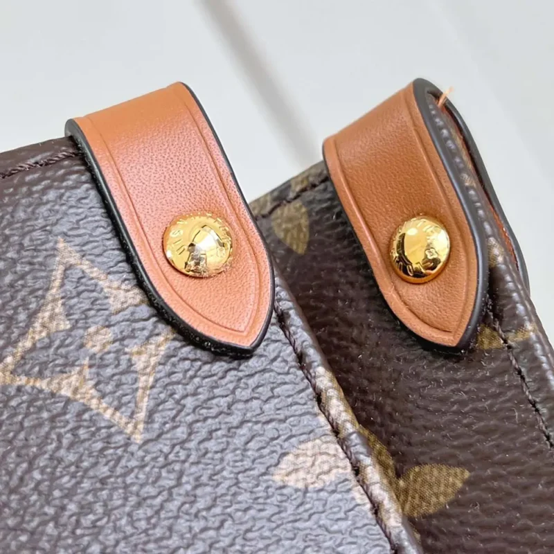 Louis Vuitton LV Women Onthego Organizer Monogram M14235
