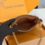 Louis Vuitton LV Women Pochette Accessoires Monogram M82766