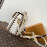 Louis Vuitton LV Women Pochette Metis Monogram Empreinte M14977 (1)