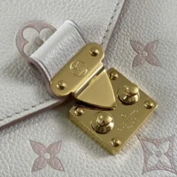 Louis Vuitton LV Women Pochette Metis Monogram Empreinte M14977 (1)
