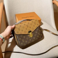 Louis Vuitton LV Women Pochette Metis Monogram Reverse Canvas M44876 (1)