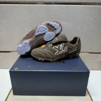 Louis Vuitton Unisex LV Footprint Soccer-Brown 1AHTXU (1)