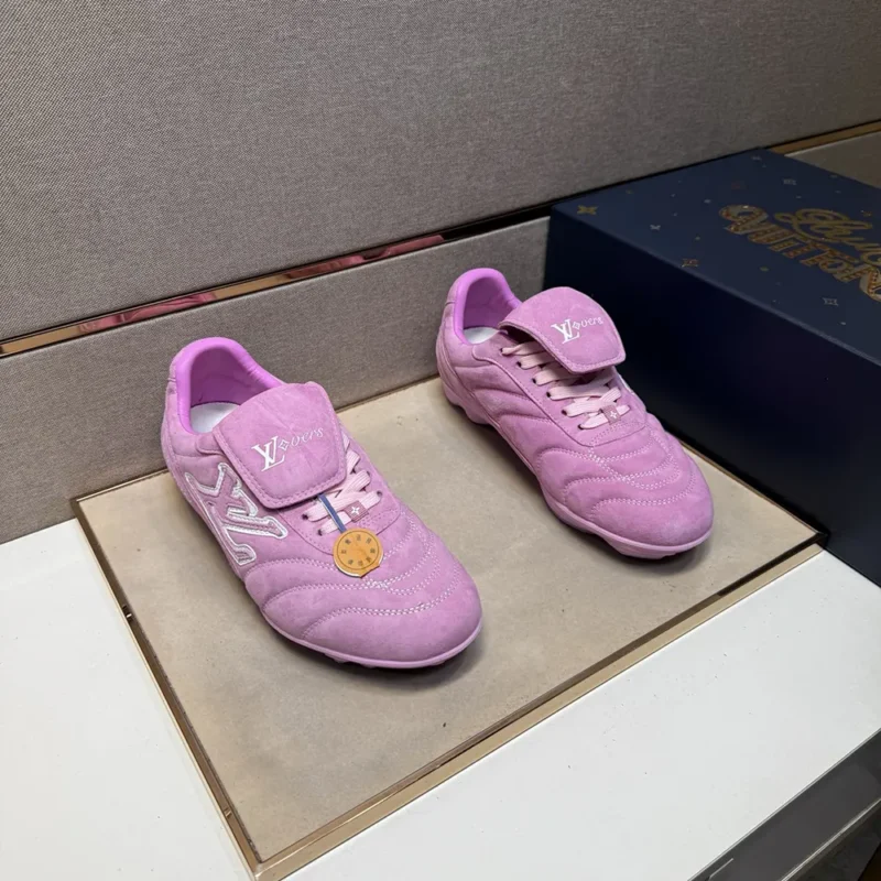 Louis Vuitton Unisex LV Footprint Soccer-Pink 1AHTYE