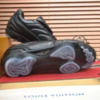 Louis Vuitton Unisex LV Footprint Soccer Sneaker-Black 1AHAI1 (1)