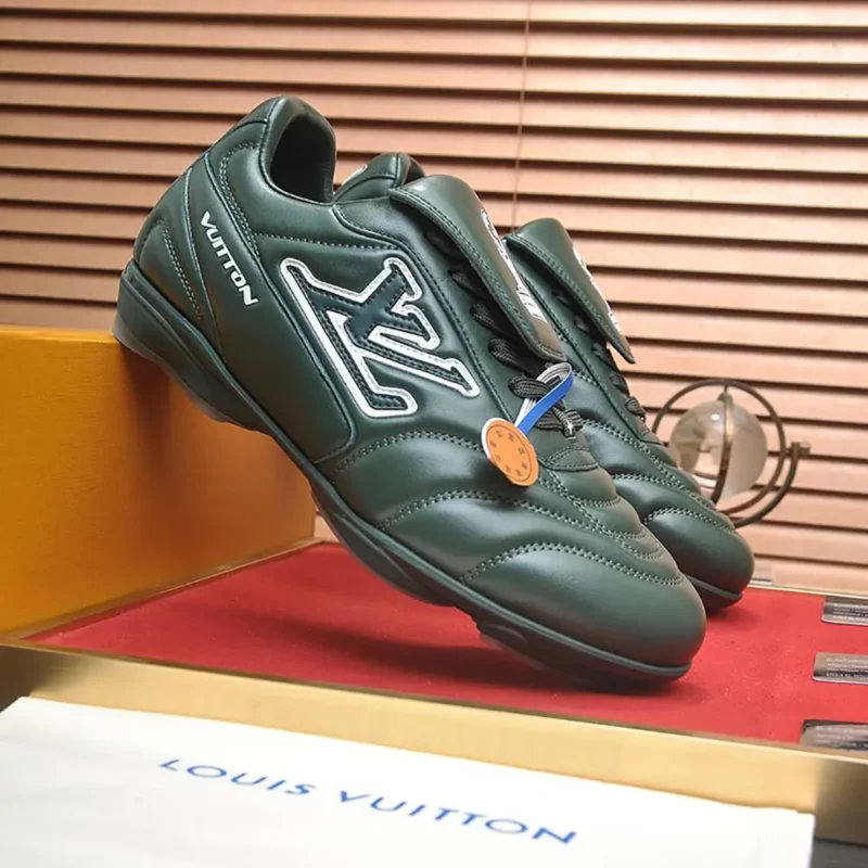 Louis Vuitton Unisex LV Footprint Soccer Sneaker-Drak Green 1AHDPP
