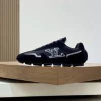 Louis Vuitton Unisex LV LV Rally Sneaker-Black 1AHTZI (1)