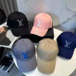 Louis Vuitton Unisex LV Only LV Cap Baumwolle Bestickte LV Herbst Signatur