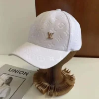 Louis Vuitton Unisex LV Shadow Cap Cotton Embroidered LV Fall Signature (1)