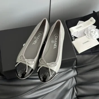 Chanel Women Ballerinas in Lambskin & Patent Calfskin-Grey
