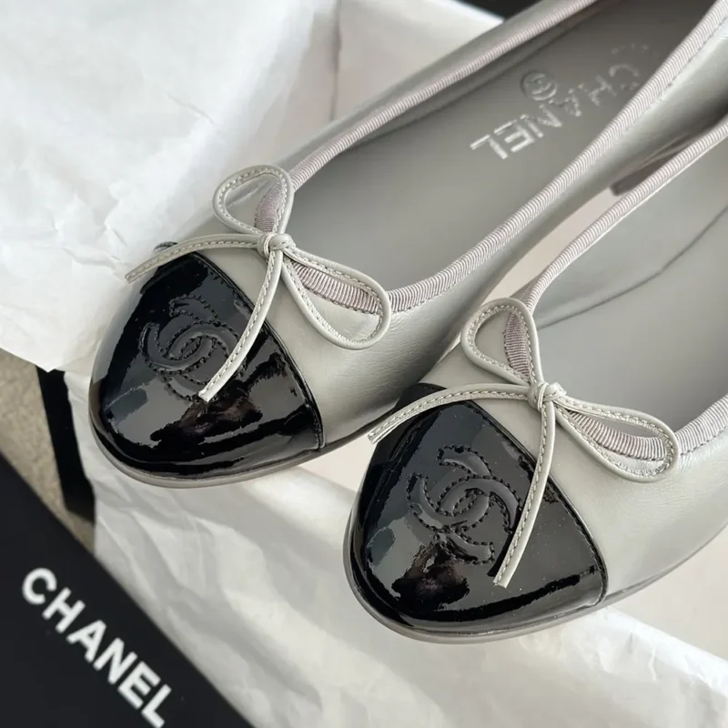 Chanel Women Ballerinas in Lambskin & Patent Calfskin-Grey