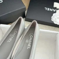 Chanel Women Ballerinas in Lambskin & Patent Calfskin-Grey (5)