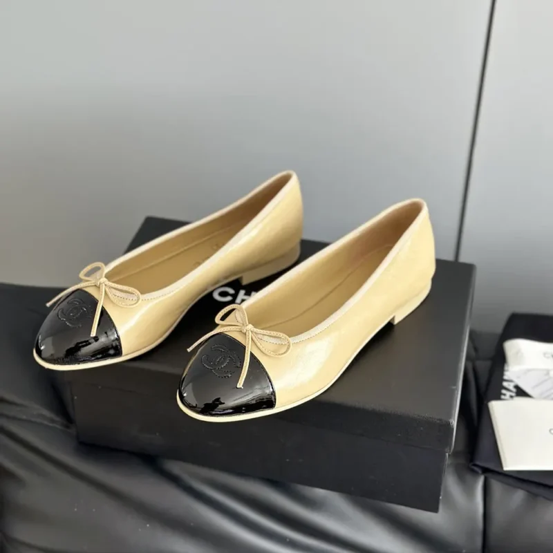 Chanel Women Ballerinas in Lambskin & Patent Calfskin-Sandy