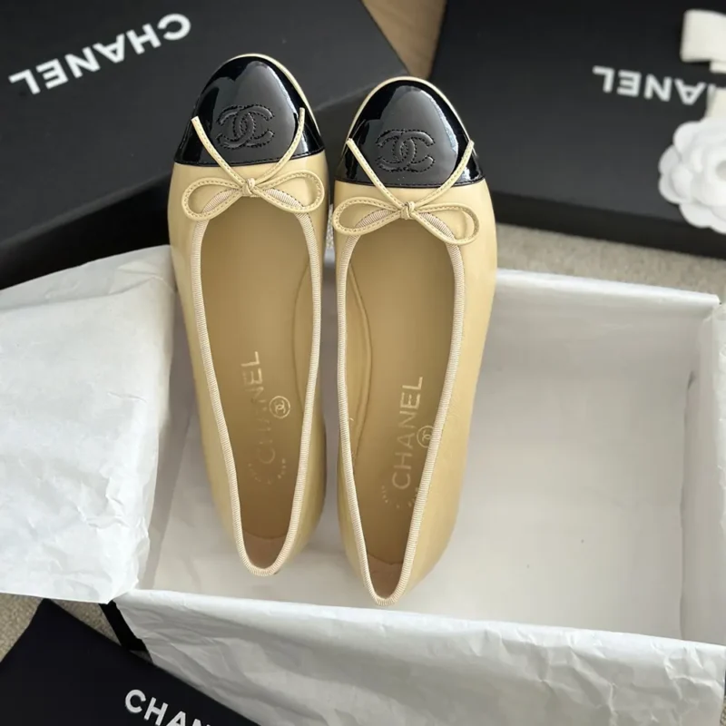 Chanel Women Ballerinas in Lambskin & Patent Calfskin-Sandy