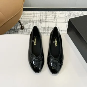 Chanel Women Ballet Flats Patent Calfskin-Black