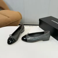 Chanel Women Ballet Flats Patent Calfskin-GrayBlack (4)