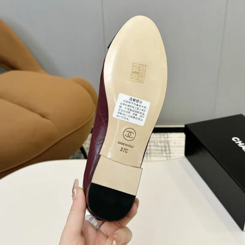 Chanel Women Ballet Flats Patent Calfskin-Maroon/Black