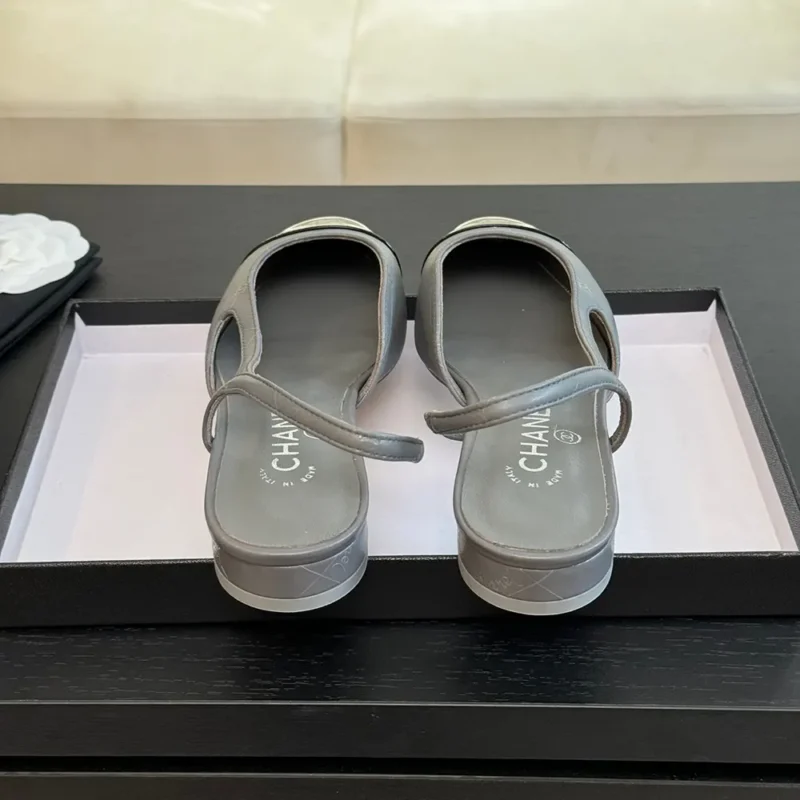 Chanel Dam Slingbacks Getskinn Grosgrain-Grå