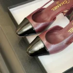 Chanel Slingback da donna in pelle di capra e grosgrain con tacco da 65 mm - Marrone