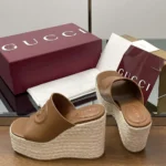 Gucci GG Women's Interlocking G Sandal-Brown 817212AP0B0