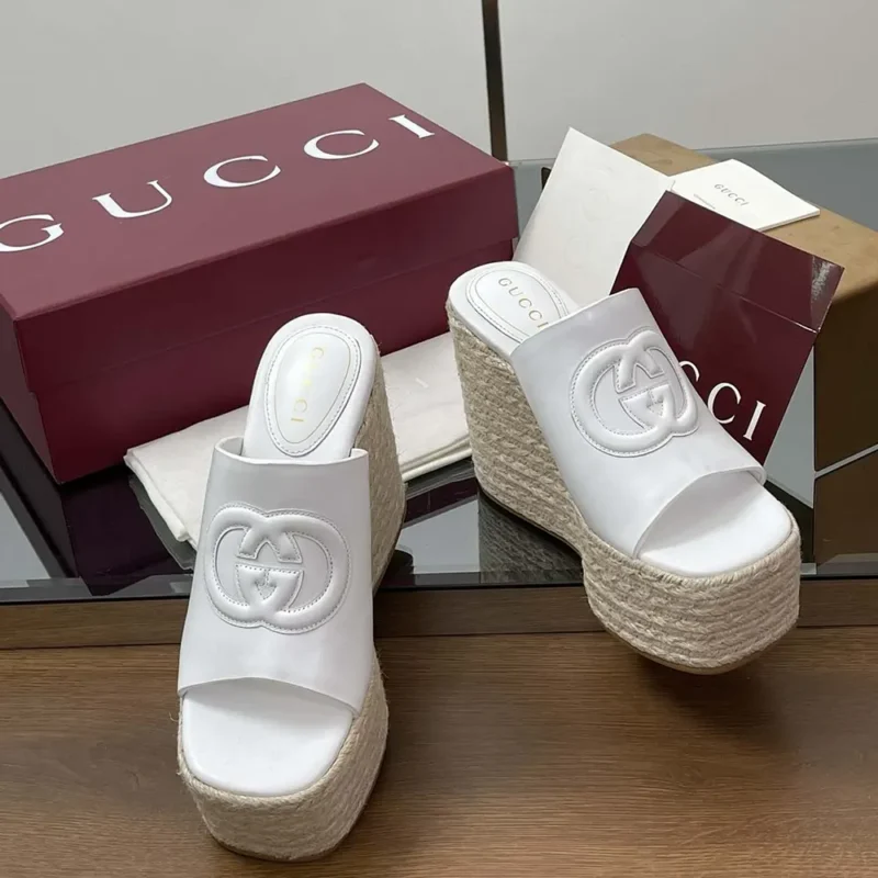 Gucci GG Women's Interlocking G Sandal-White 817212AP0B0