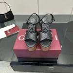 Sandalia de plataforma Gucci GG para mujer - Negro 835313BKO00