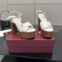 Gucci GG Women’s Platform Sandal-White 835313BKO00 (1)