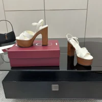 Gucci GG Women’s Platform Sandal-White 835313BKO00 (1)
