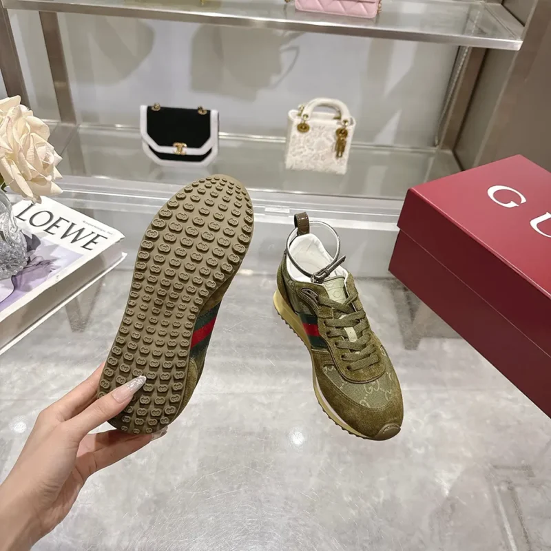 Gucci Unisex Re-Motion Sneaker-Dark Green 832918AAEZM