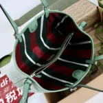 Gucci Women GG Emblem Medium Tote Bag-Green 815214 FAD6L 8458