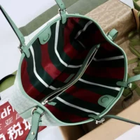 Gucci Women GG Emblem Medium Tote Bag-Green 815214 FAD6L 8458 (1)