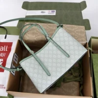 Gucci Women GG Emblem Medium Tote Bag-Green 815214 FAD6L 8458 (1)
