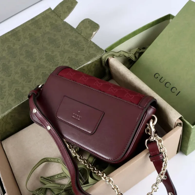 Borsa a tracolla piccola Gucci Go da donna, marrone 826761FAEKL6207