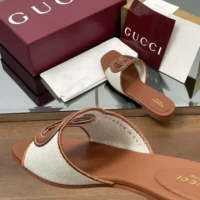 Gucci Women Interlocking G Slide Sandal-Brown ‎835723FAEA0 (1)
