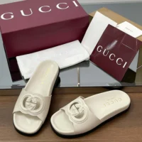 Gucci Women Interlocking G Slide Sandal-White 816334US000 (1)