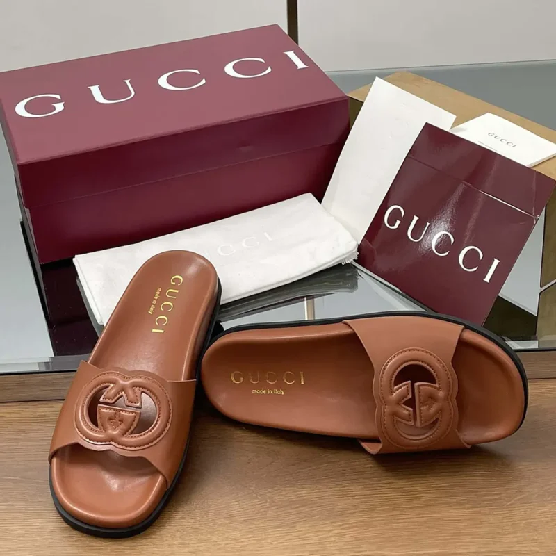 Gucci Women Interlocking G Slide Sandal-Brown 816334US000