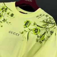 Gucci Women Soft Cotton Jersey T-shirt with Print 837959XJHG1 (1)