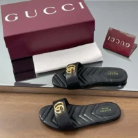 Gucci Women’s Slide Sandal with Doube G-Black 832449BKO00 (1)