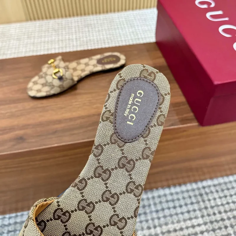 Gucci Women's Slide Sandal with Horsebit 835828FAB10