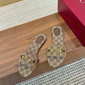 Gucci Women's Slide Sandal with Horsebit 835828FAB10