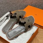 Hermes Women Oran Sandal-Dark Brown H202272Z