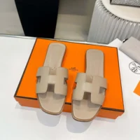 Hermes Women Oran Sandal-Sandy H202230Z (1)