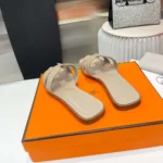 Hermes Women Oran Sandal-Sandy H202230Z