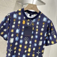 Louis Vuitton Men Necklace Print T-Shirt 1AI462 (1)