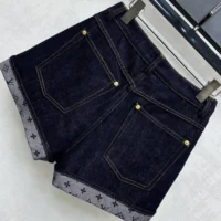 Louis Vuitton Women Cuffed Hem Denim Mini Shorts 1AI160 (1)