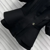 Louis Vuitton Women Puff-Sleeve Peplum Jacket 1AIBB6 (1)