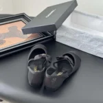 Chanel Mary Janes para mujer de malla de grogrén negro G46193