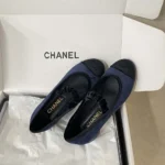 Chanel Femme Mary-Janes-Velours-Bleu Marine G46542