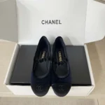 Chanel Femme Mary-Janes-Velours-Bleu Marine G46542